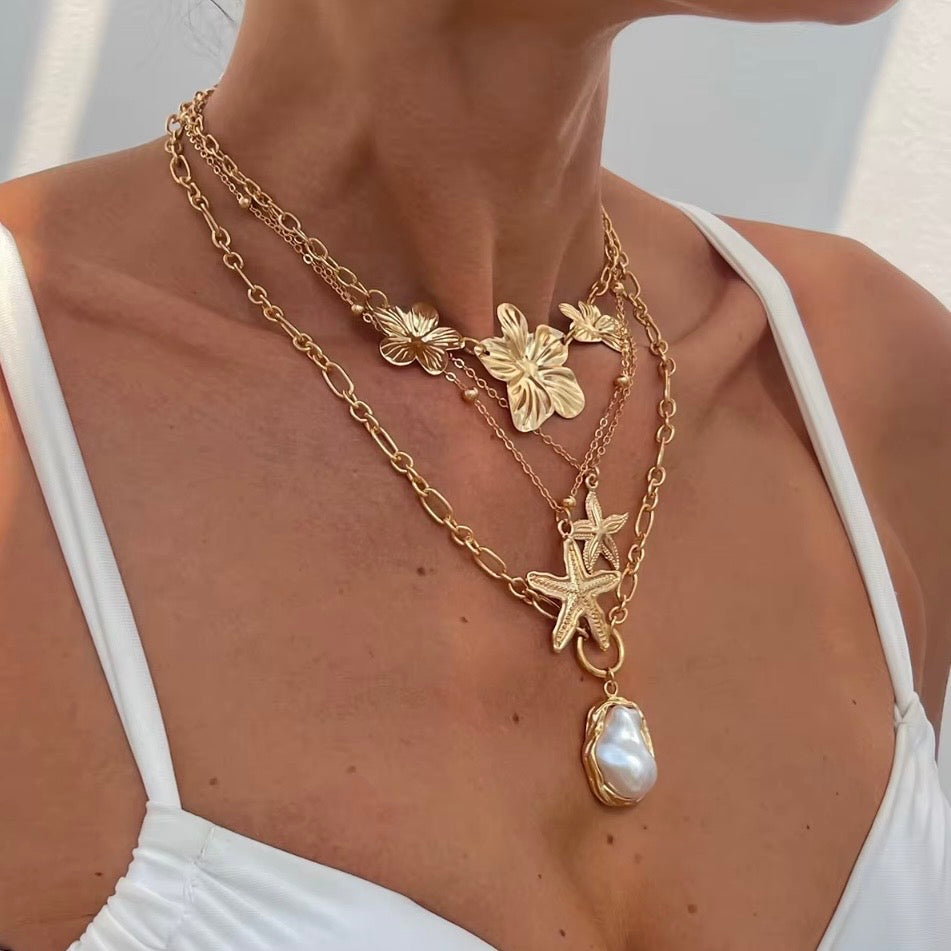 Lucia Starfish Pearl Pendant Necklace Baroque
Pearls & Seashell Charm Oceanic Elegance
Y2K Necklace Jewelry Gift for Women
