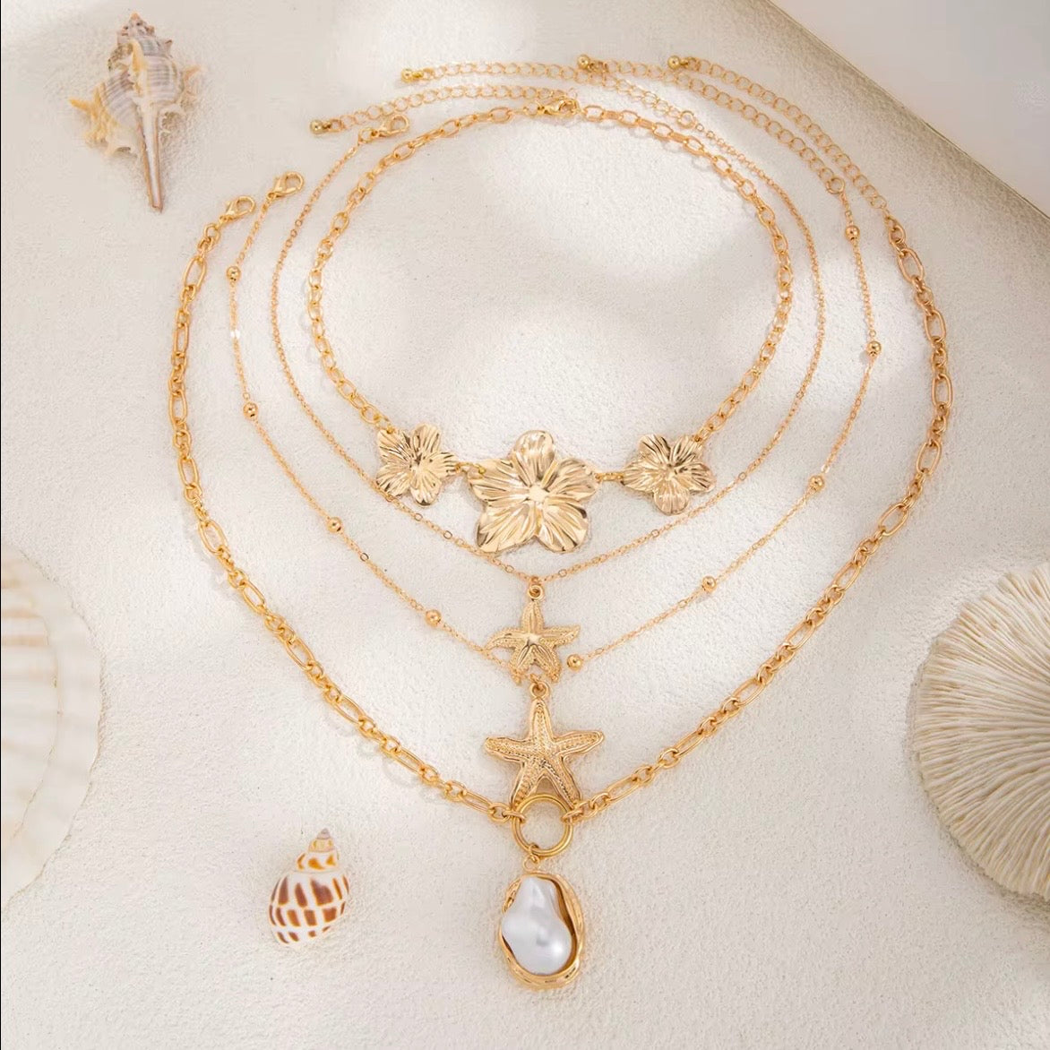 Lucia Starfish Pearl Pendant Necklace Baroque Pearls & Seashell Charm Oceanic Elegance Y2K Necklace Jewellery Jewelry Gift for Women